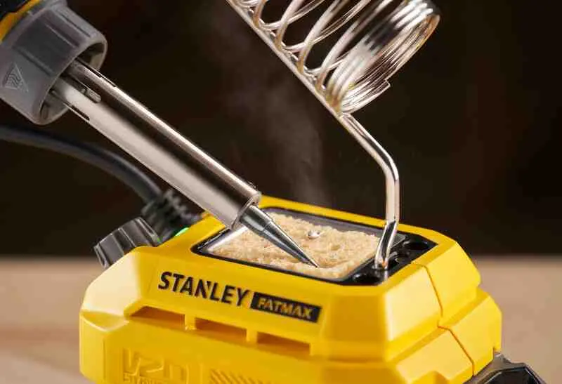 Паяльник аккумуляторний STANLEY FATMAX SFMCE040B — Photo 8