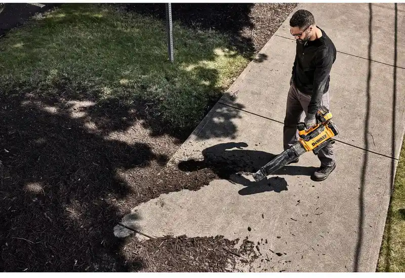 Повітродувка акумуляторна безщіткова DeWALT DCMBL777N — Photo 7