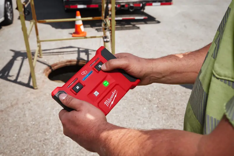 Кабелеріз гідравлічний акумуляторний MILWAUKEE M18 HCC125-801C (+зар.пр., 1акум.Х8Аг, кейс) FORGE™ — Photo 3