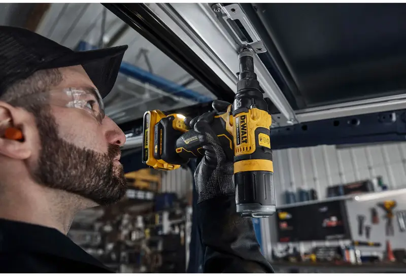 Заклепочник акумуляторний безщітковий DeWALT DCF403NT — Photo 6