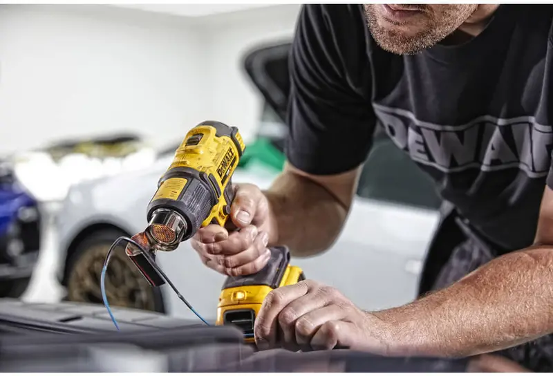 Пістолет гарячого повітря - фен акумуляторний DeWALT DCE530N — Photo 8