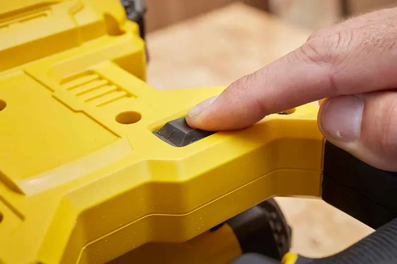 Пила торцювальна акумуляторна STANLEY FATMAX SFMCS701M1 — Photo 5
