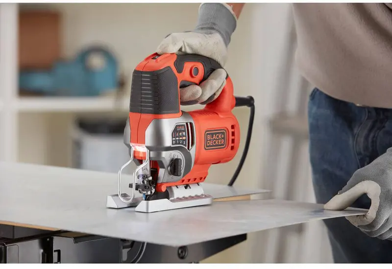 Лобзик мережевий BLACK+DECKER BES610 — Photo 5