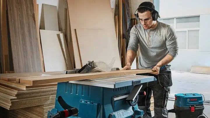 Розпилювальний стіл Bosch GTS 254 Professional — Photo 1