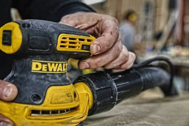 Шліфмашина ексцентрикова мережева DeWALT DWE6423 — Photo 5