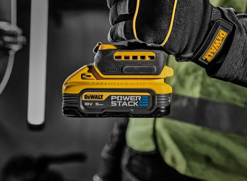 Акумуляторна батарея PowerStack DeWALT DCBP518 — Photo 5