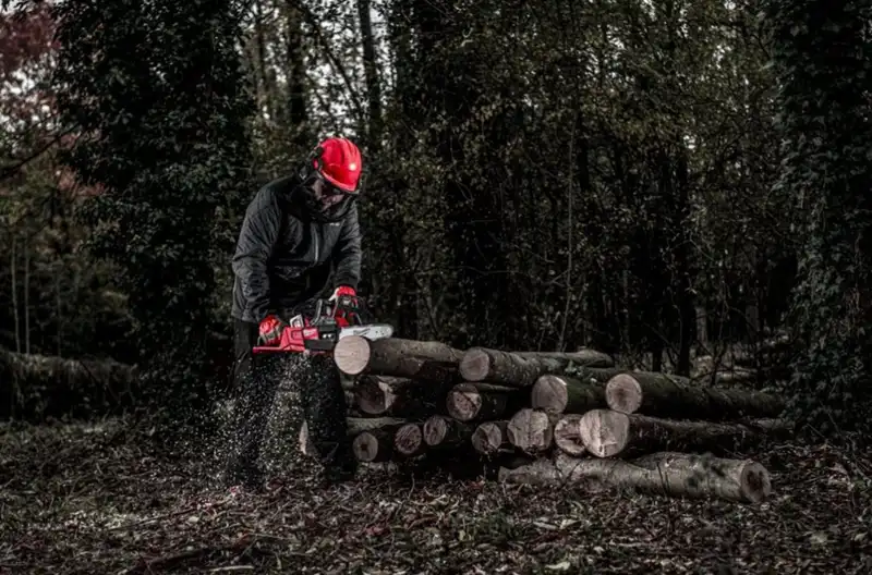 Пила ланцюгова акумуляторна MILWAUKEE, M18 FCHSC-0, 300 мм — Photo 10
