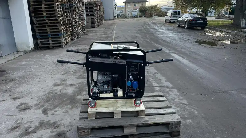Інверторний дизельний генератор DHY 8500LEi — Photo 1