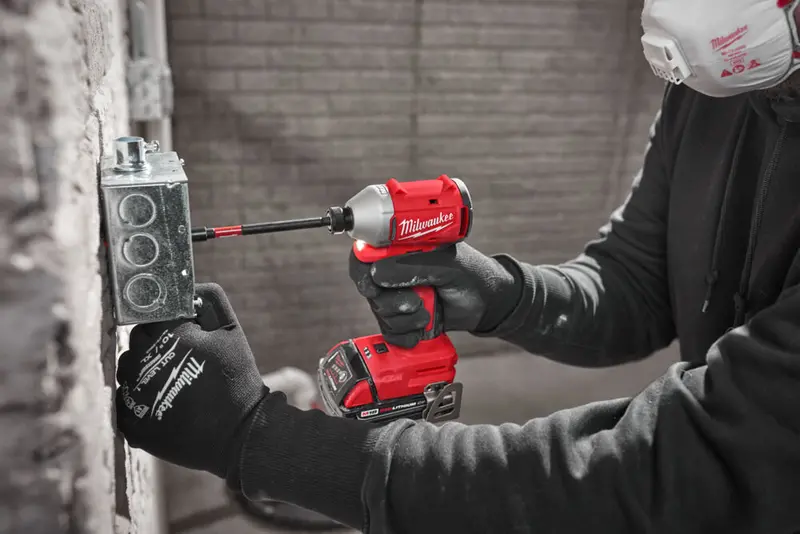 Шуруповерт ударний акумуляторний безщітковий MILWAUKEE M18 BLIDR-0 — Photo 2