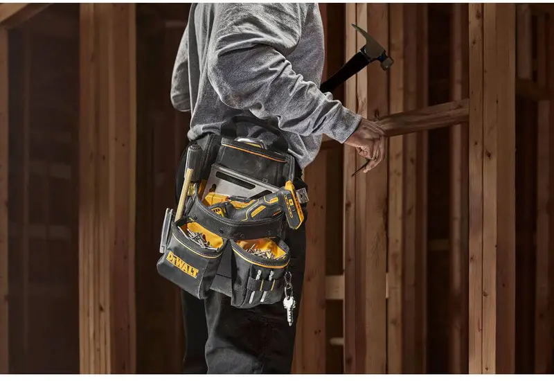 Професійна сумка для інструментів з ременем DeWALT DWST40201-1 — Photo 1