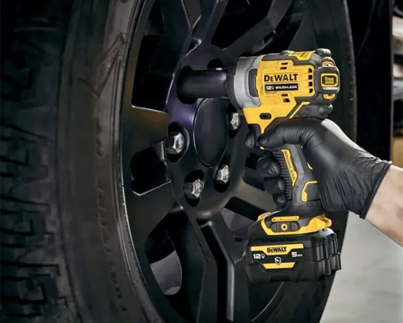 Гайкокрут ударный акумуляторний безщітковий DeWALT DCF903P1 — Photo 4