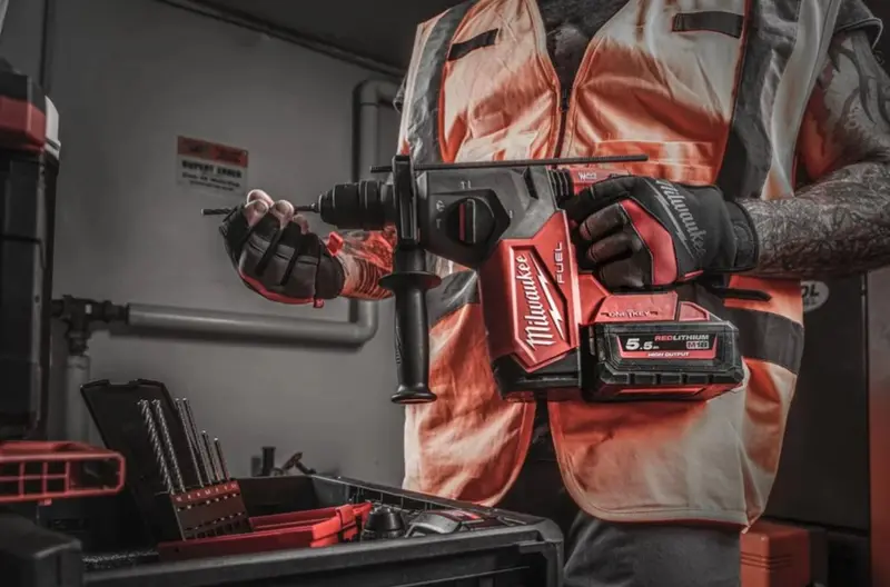Перфоратор аккумуляторный бесщёточный SDS-PLUS MILWAUKEE M18 ONEFHX-552X — Photo 16