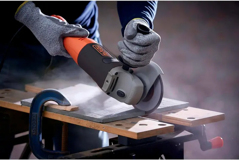 Шліфмашина кутова - болгарка мережева BLACK+DECKER KG1202 — Photo 5