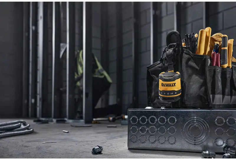 Колонка портативна акумуляторна DeWALT DCR009 — Photo 11