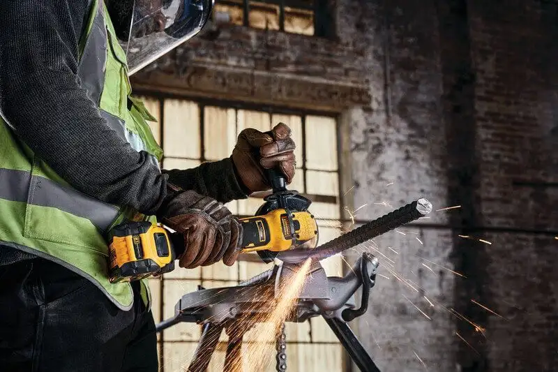Шліфмашина кутова - болгарка акумуляторна безщіткова DeWALT DCG409VSNT — Photo 8