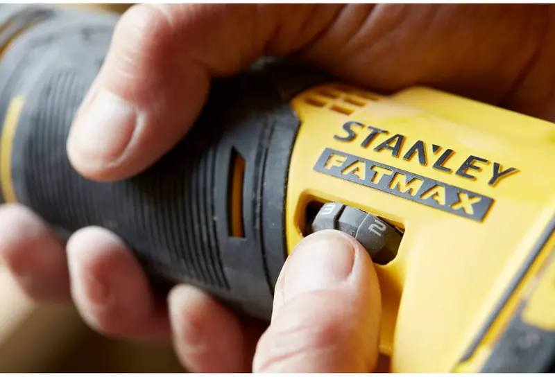 Багатофункціональний інструмент акумуляторний STANLEY FATMAX SFMCE500B — Photo 2
