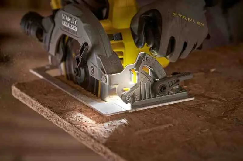 Пила циркулярна акумуляторна STANLEY FATMAX SFMCS550B — Photo 16