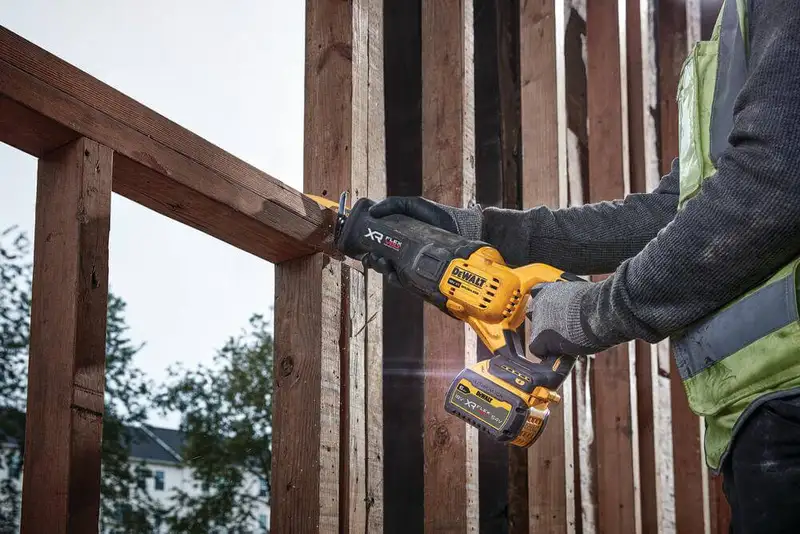 Пила шабельна акумуляторна DeWALT DCS386NT — Photo 6