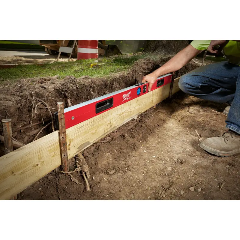 Рівень цифровий акумуляторний MILWAUKEE, L4 REDSTICK, 120см — Photo 2