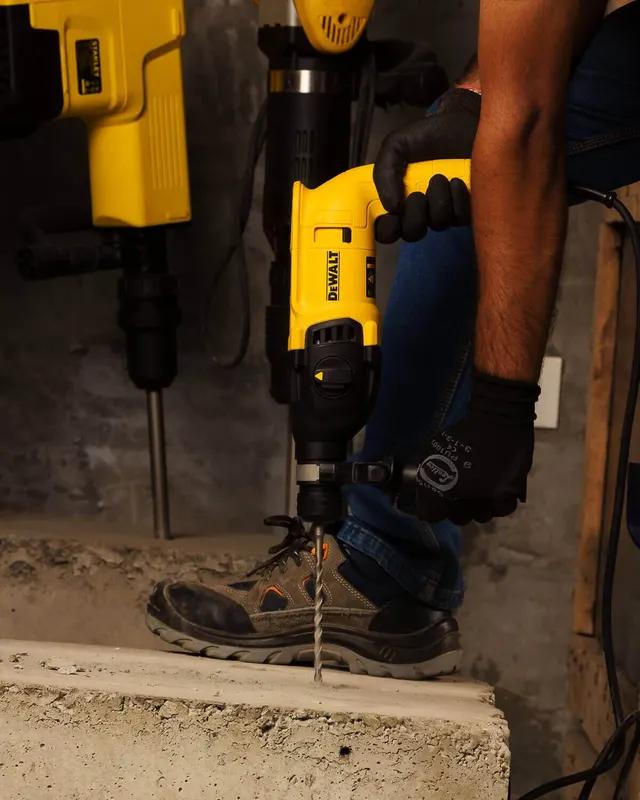 Перфоратор мережевий SDS-Plus DeWALT D25133K — Photo 9