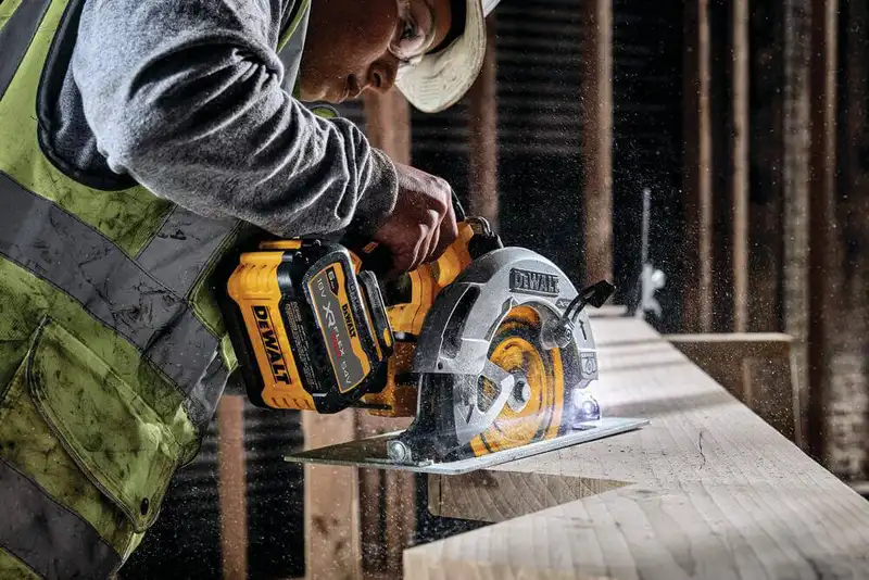 Пила дискова акумуляторна безщіткова DeWALT DCS573NT — Photo 5