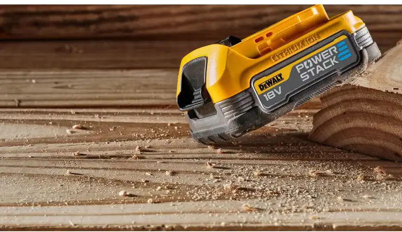 Акумуляторна батарея DeWALT PowerStack DCBP034 — Photo 5