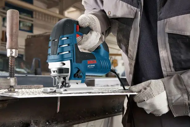 Лобзик Bosch GST 150 — Photo 2