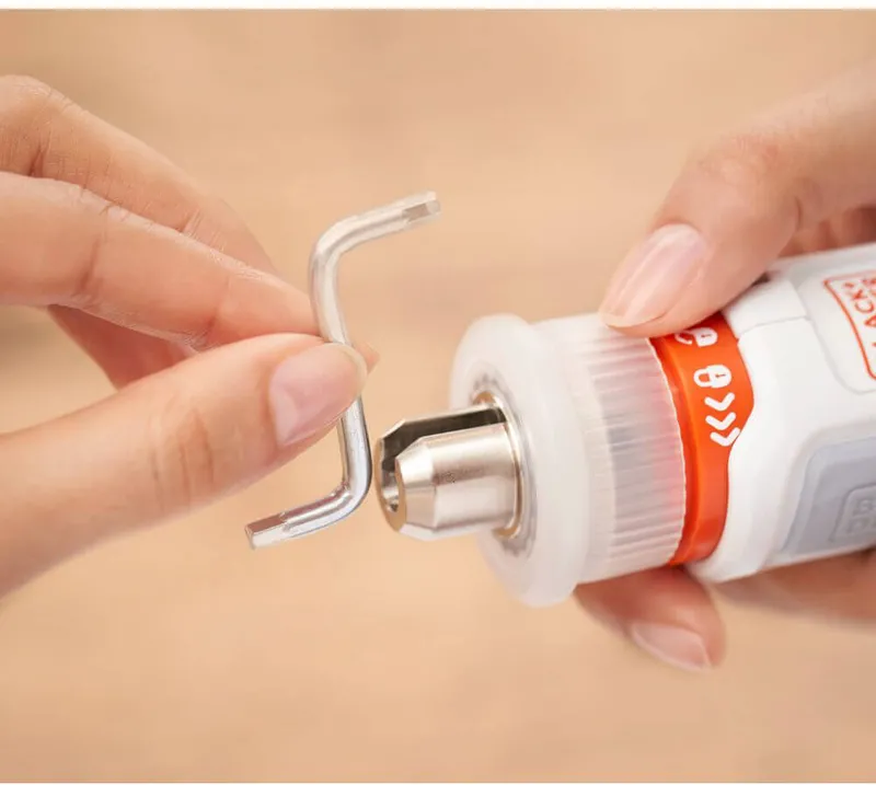 Акумуляторна викрутка BLACK+DECKER BCRTA01 — Photo 2