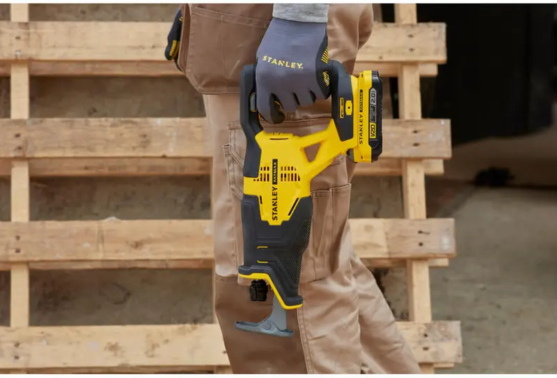 Пила шабельна акумуляторна STANLEY FATMAX SFMCS300B — Photo 4