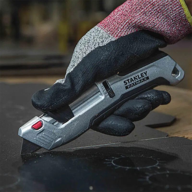 Ніж безпечний з лезом для оздоблювальних робіт STANLEY FMHT10367-0 — Photo 3