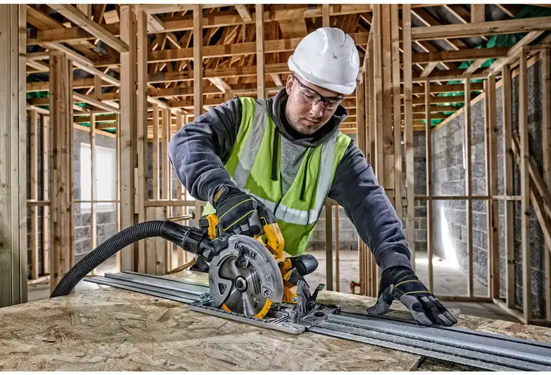 Пилка дискова акумуляторна безщіткова DeWALT DCS572NT — Photo 7