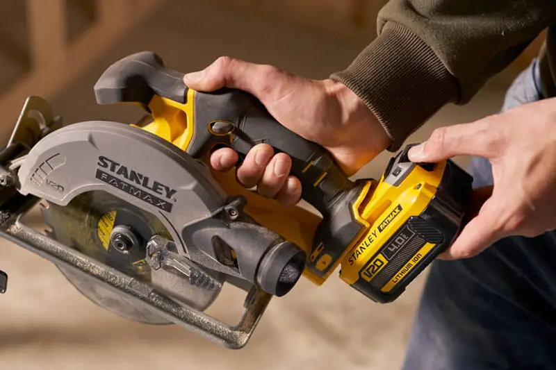 Пила циркулярна акумуляторна STANLEY FATMAX SFMCS500B — Photo 6