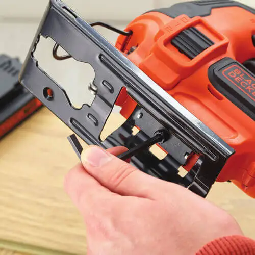 Пила лобзикова акумуляторна BLACK+DECKER BDCJS18N — Photo 3