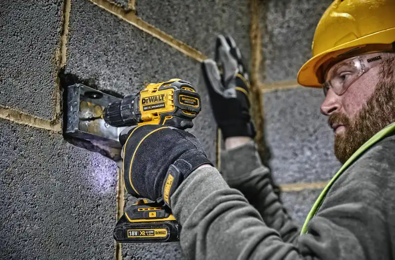 Дриль-шурупокрут акумуляторний безщітковий DeWALT DCD708N — Photo 3