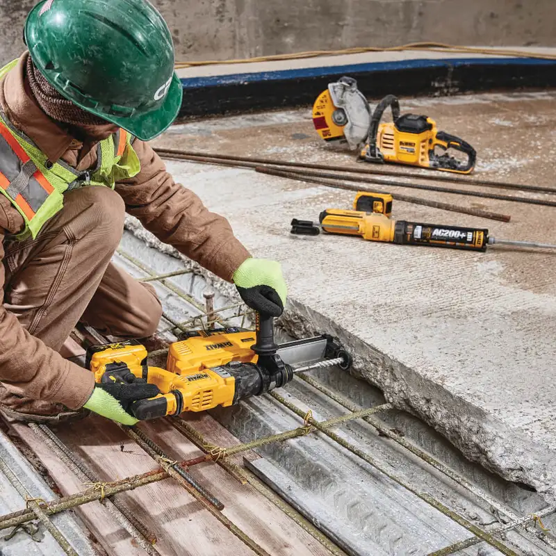 Перфоратор акумуляторний безщітковий DeWALT DCH263P1 — Photo 5