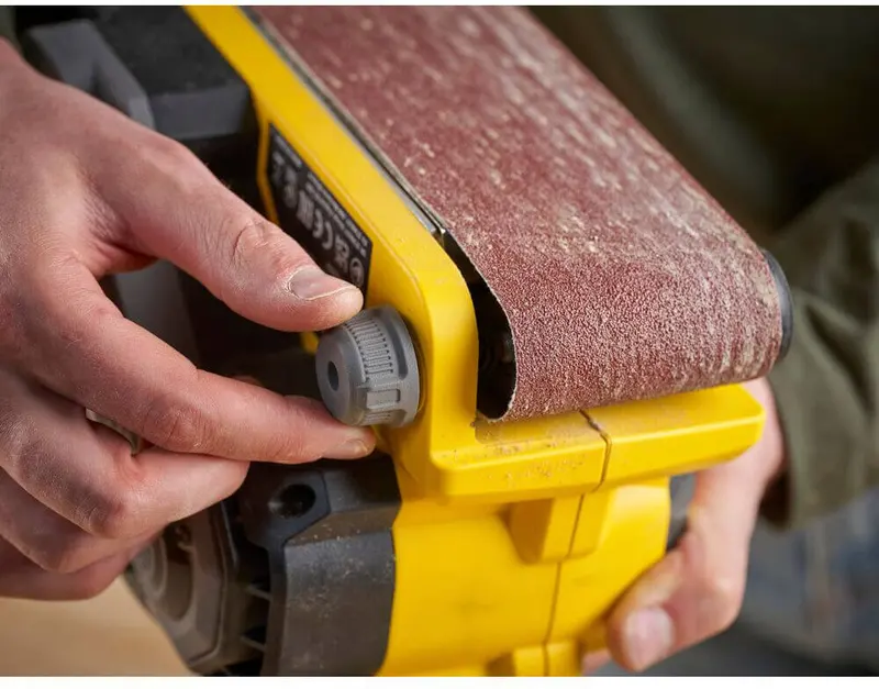 Шліфмашина стрічкова акумуляторна STANLEY FATMAX SFMCW223B — Photo 15