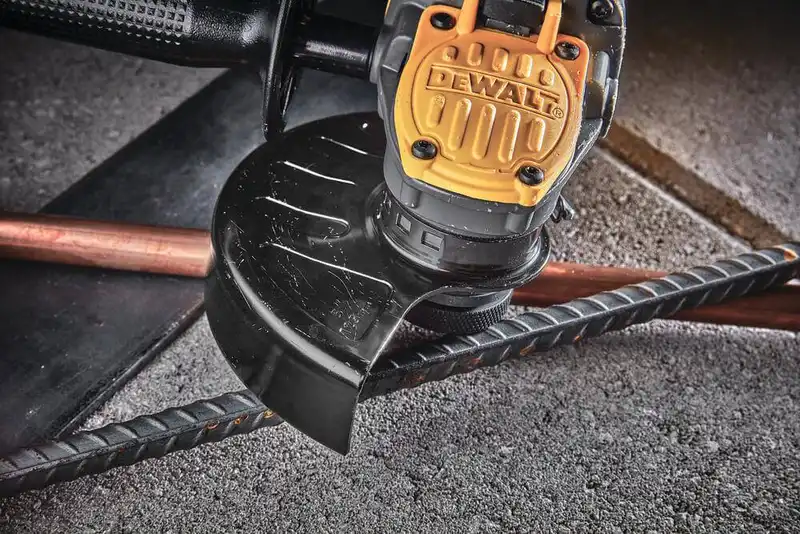Шліфмашина кутова - болгарка акумуляторна безщіткова DeWALT DCG409T1 — Photo 5