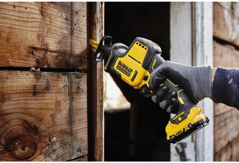 Пила шабельна акумуляторна безщіткова DeWALT DCS312N — Photo 4