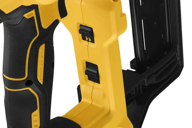 Степлер скобозабивний акумуляторний безщітковий DeWALT DCFS950P2 — Photo 10