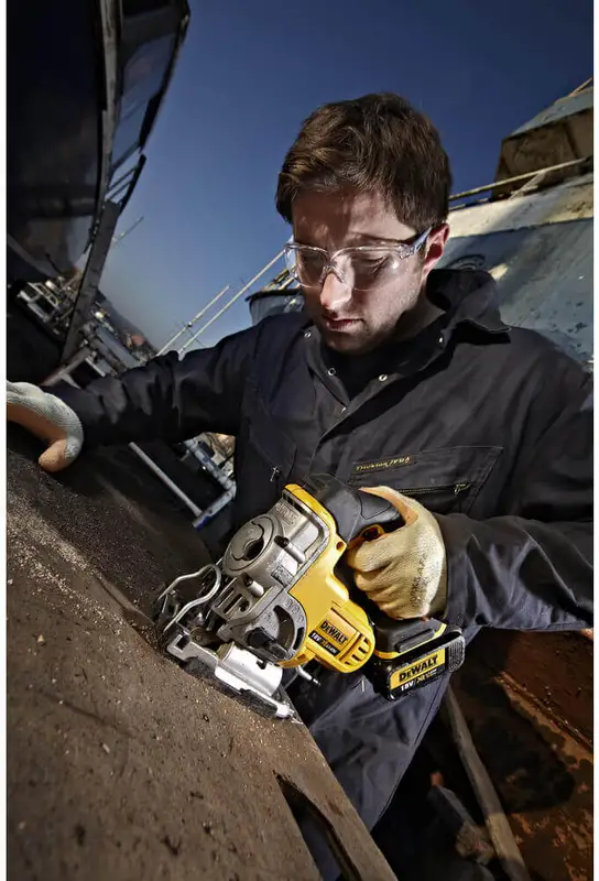 Лобзик аккумуляторний DeWALT DCS331N — Photo 2