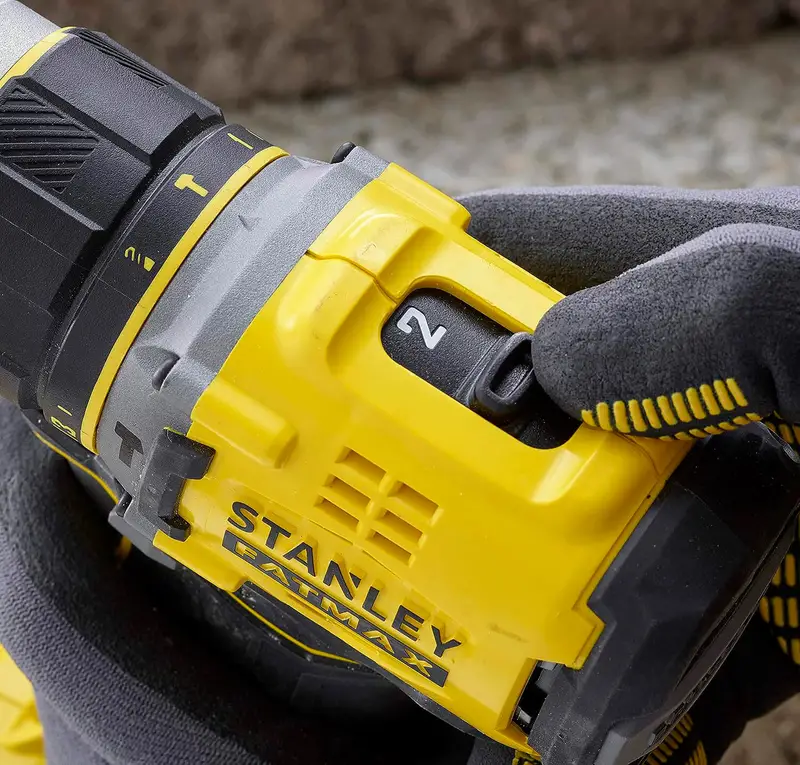 Дриль-шурупокрут ударний акумуляторний безщітковий STANLEY FATMAX SFMCD721D2K — Photo 4