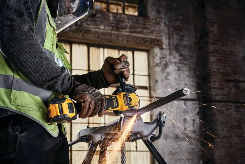 Шліфмашина кутова - болгарка акумуляторна безщіткова DeWALT DCG409T1 — Photo 9