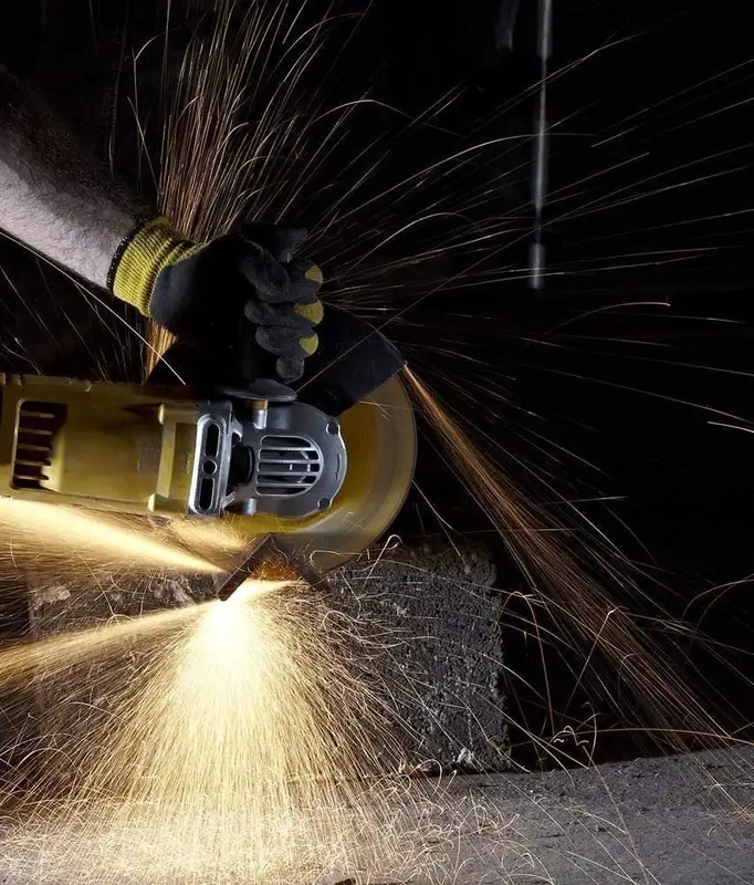 Шліфмашина кутова - болгарка мережева DeWALT DWE4559 — Photo 3
