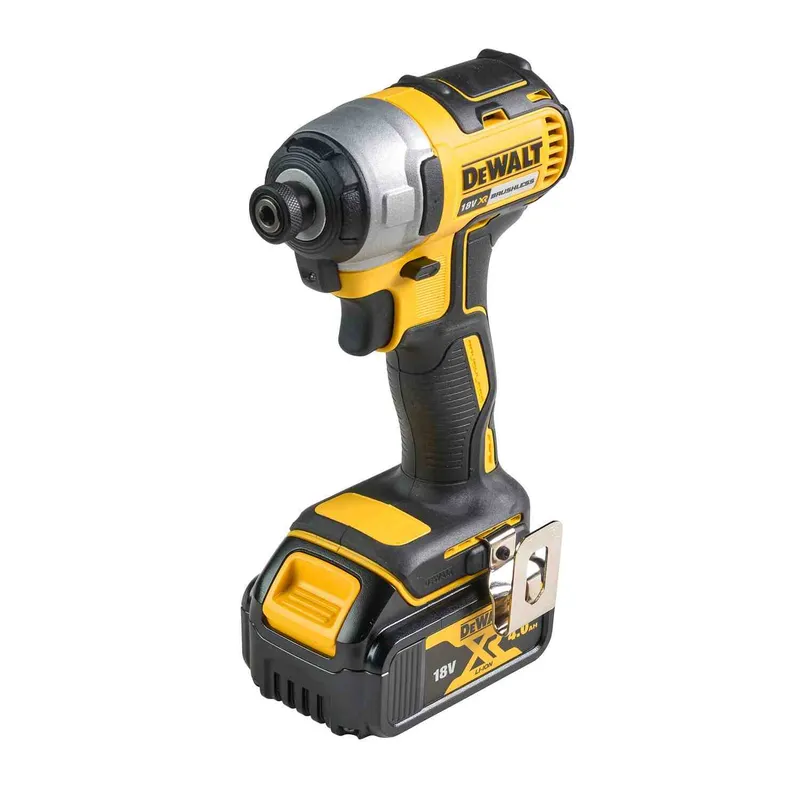 Набір з чотирьох інструментів безщіткових DeWALT DCK440P2T — Photo 3