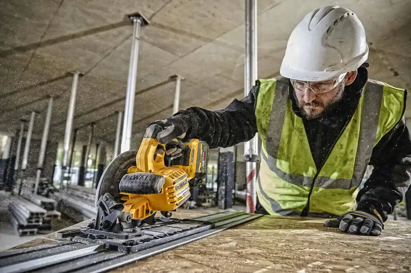Пила дискова акумуляторна DeWALT DCS579T2 — Photo 4