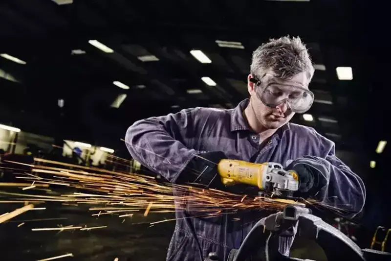 Шліфмашина кутова - болгарка мережева DeWALT DWE4217 — Photo 6