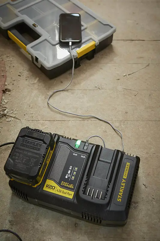 Зарядний пристрій STANLEY FATMAX SFMCB24 — Photo 4