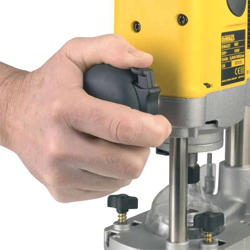 Фрезер мережевий DeWALT DW621 — Photo 3