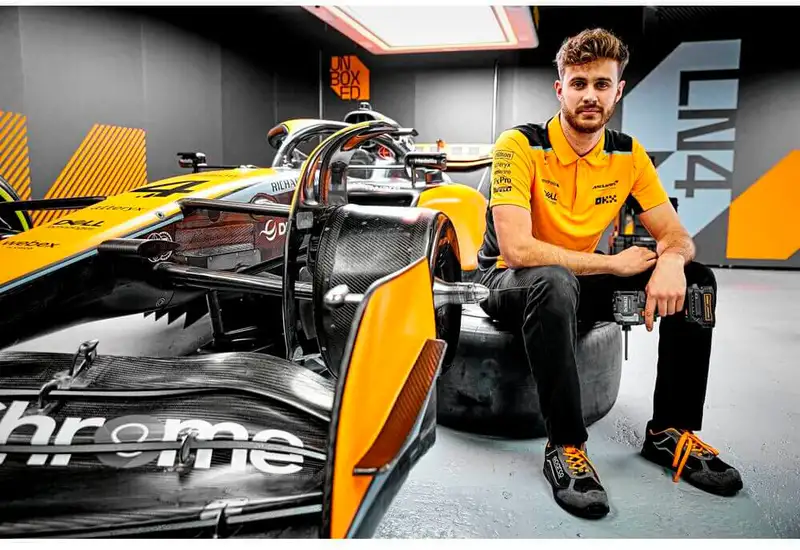 Шурупокрут ударний McLaren F1 TEAM LIMITED EDITION DeWALT DCF85ME2GT — Photo 12