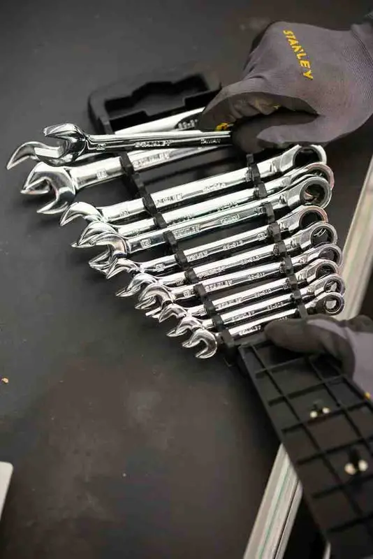 Набір із 12 комбінованих ключів з тріскачкою STANLEY STMT82847-0 — Photo 5
